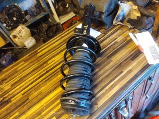 bontott FIAT GRANDE PUNTO Jobb első Gólyaláb (Lengécsillapító, Rugó)