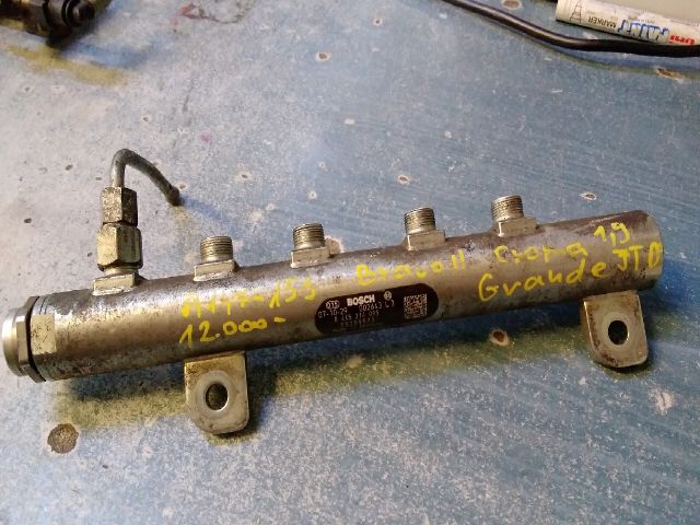 bontott FIAT GRANDE PUNTO Közösnyomócső