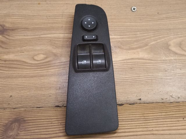 bontott FIAT GRANDE PUNTO Ablakemelő és Tükör Kapcsoló