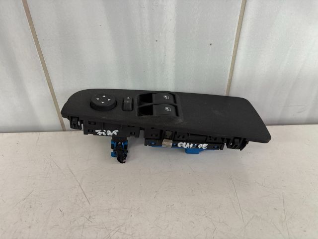 bontott FIAT GRANDE PUNTO Ablakemelő Kapcsoló Négyes / Kettes