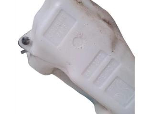 bontott FIAT GRANDE PUNTO Ablakmosó Tartály