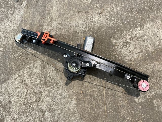 bontott FIAT GRANDE PUNTO Bal első Ablakemelő Szerkezet (Elektromos)