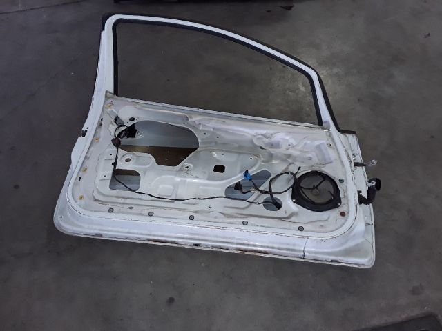 bontott FIAT GRANDE PUNTO Bal első Ajtó (Üres lemez)