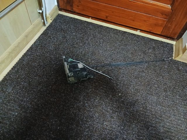 bontott FIAT GRANDE PUNTO Bal első Ajtózár