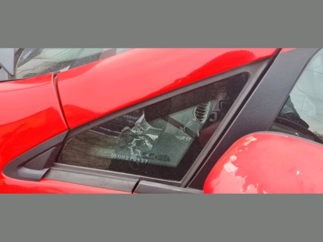 bontott FIAT GRANDE PUNTO Bal első Fixüveg (Ajtóban)