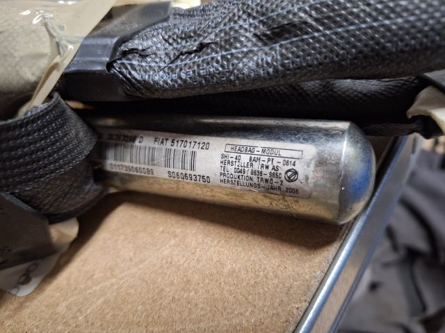 bontott FIAT GRANDE PUNTO Bal első Függöny Légzsák