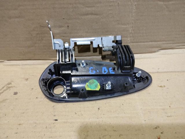 bontott FIAT GRANDE PUNTO Bal első Külső Kilincs