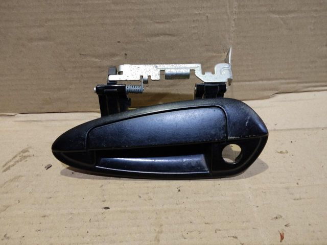 bontott FIAT GRANDE PUNTO Bal első Külső Kilincs