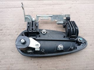 bontott FIAT GRANDE PUNTO Bal első Külső Kilincs