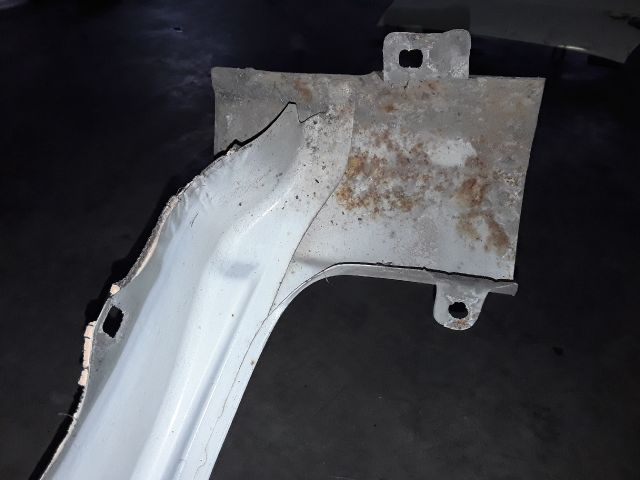 bontott FIAT GRANDE PUNTO Bal első Sárvédő