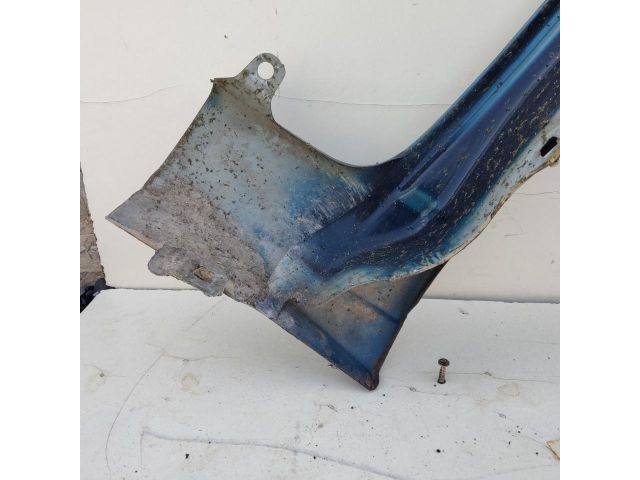 bontott FIAT GRANDE PUNTO Bal első Sárvédő