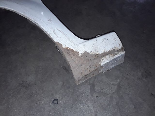 bontott FIAT GRANDE PUNTO Bal első Sárvédő