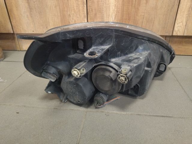 bontott FIAT GRANDE PUNTO Bal Fényszóró