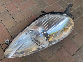 bontott FIAT GRANDE PUNTO Bal Fényszóró