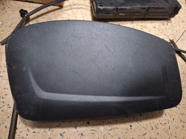 bontott FIAT GRANDE PUNTO Bal Függönylégzsák és Oldallégzsák