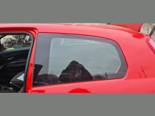 bontott FIAT GRANDE PUNTO Bal hátsó Ablak