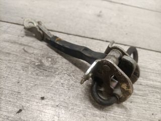 bontott FIAT GRANDE PUNTO Bal hátsó Ajtóhatároló