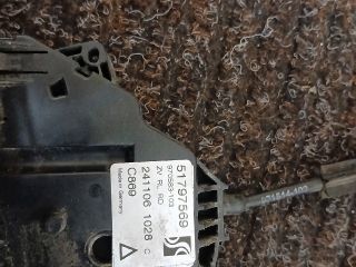 bontott FIAT GRANDE PUNTO Bal hátsó Ajtózár