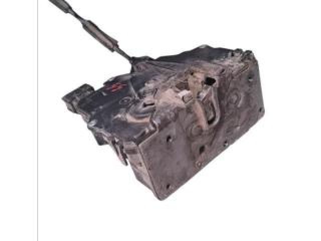 bontott FIAT GRANDE PUNTO Bal hátsó Ajtózár