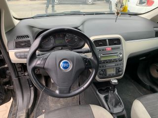 bontott FIAT GRANDE PUNTO Bal hátsó Biztonsági Öv