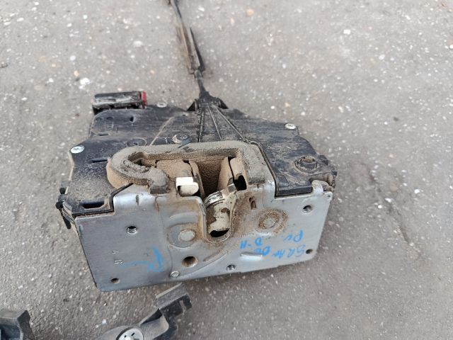 bontott FIAT GRANDE PUNTO Bal hátsó Központizár Motor