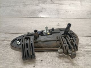 bontott FIAT GRANDE PUNTO Bal hátsó Külső Kilincs