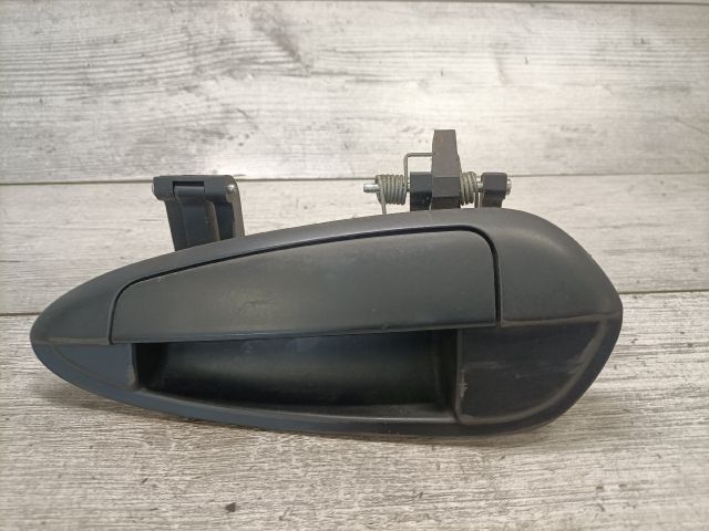 bontott FIAT GRANDE PUNTO Bal hátsó Külső Kilincs