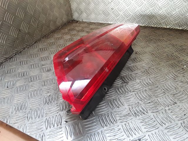 bontott FIAT GRANDE PUNTO Bal Hátsó Lámpa