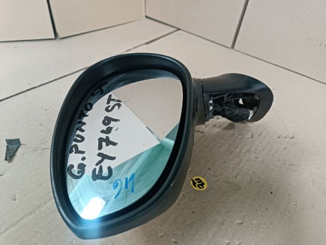 bontott FIAT GRANDE PUNTO Bal Visszapillantó Tükör (Elektromos)