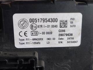 bontott FIAT GRANDE PUNTO Biztosítéktábla Utastér