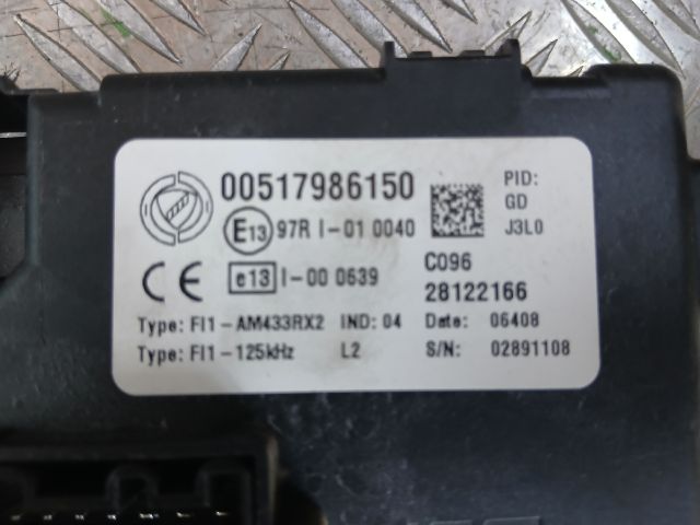 bontott FIAT GRANDE PUNTO Biztosítéktábla Utastér