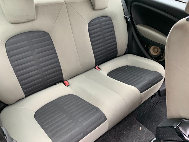 bontott FIAT GRANDE PUNTO Csomagtérajtó (Részeivel)