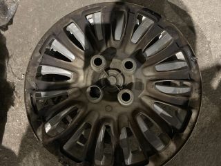 bontott FIAT GRANDE PUNTO Dísztárcsa (1 db)