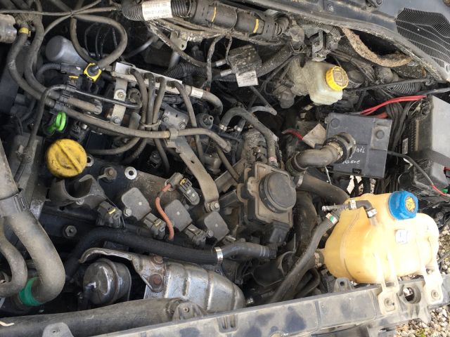 bontott FIAT GRANDE PUNTO Első Ablakmosó Fúvóka