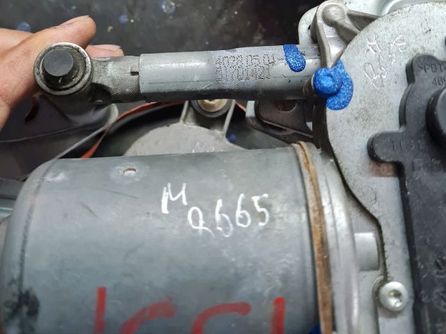 bontott FIAT GRANDE PUNTO Első Ablaktörlő Szerkezet Motorral