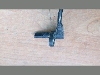 bontott FIAT GRANDE PUNTO Első ABS Jeladó