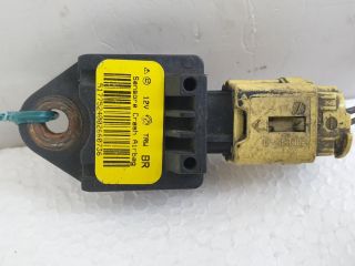 bontott FIAT GRANDE PUNTO Első Középső Ütközés Érzékelő (Homlokfalon)