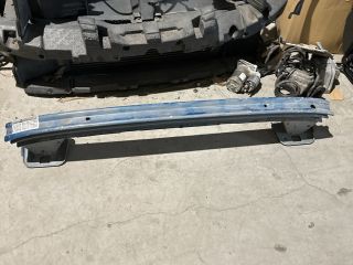 bontott FIAT GRANDE PUNTO Első Lökhárító Merevítő (Fém)