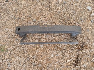 bontott FIAT GRANDE PUNTO Első Lökhárító Merevítő (Fém)