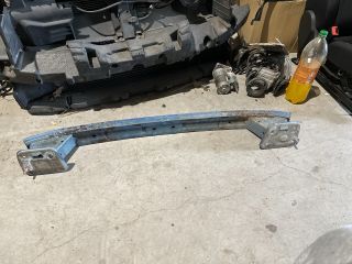 bontott FIAT GRANDE PUNTO Első Lökhárító Merevítő (Fém)