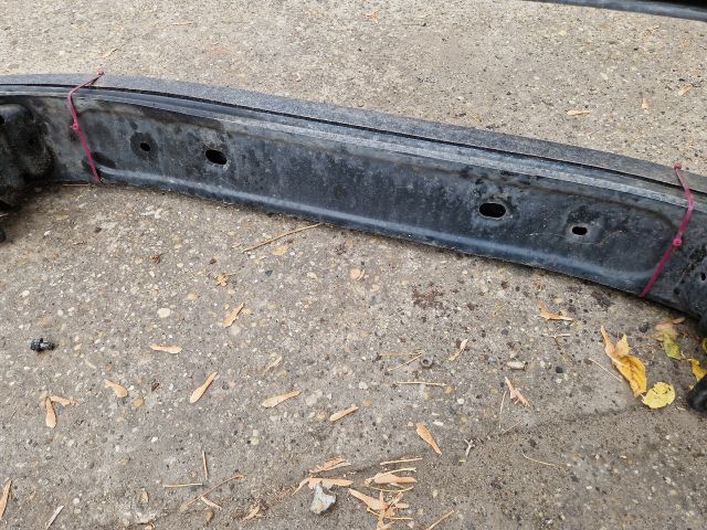 bontott FIAT GRANDE PUNTO Első Lökhárító Merevítő (Fém)