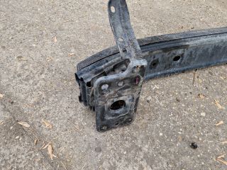 bontott FIAT GRANDE PUNTO Első Lökhárító Merevítő (Fém)