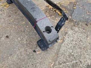 bontott FIAT GRANDE PUNTO Első Lökhárító Merevítő (Fém)