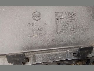 bontott FIAT GRANDE PUNTO Első Lökhárító (Részeivel)