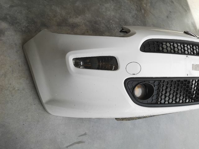 bontott FIAT GRANDE PUNTO Első Lökhárító (Részeivel)