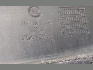 bontott FIAT GRANDE PUNTO Első Lökhárító (Részeivel)