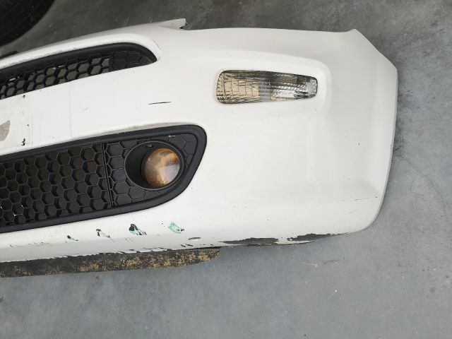 bontott FIAT GRANDE PUNTO Első Lökhárító (Részeivel)