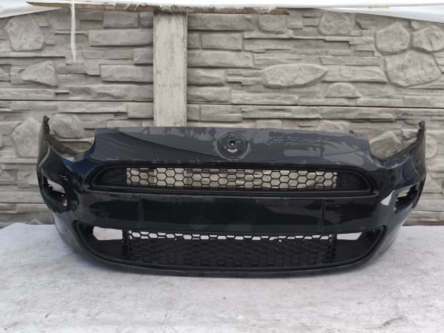 bontott FIAT GRANDE PUNTO Első Lökhárító (Üresen)