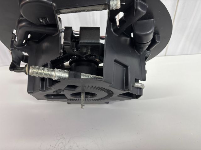 bontott FIAT GRANDE PUNTO Emelő