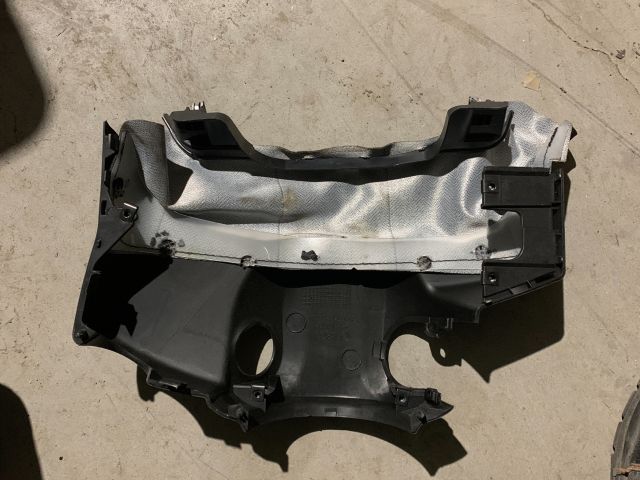 bontott FIAT GRANDE PUNTO Felső Kormányoszlop Burkolat